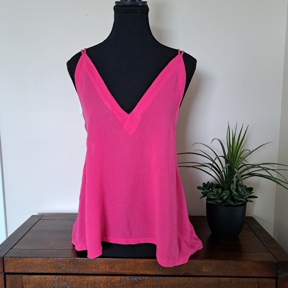 Lulu's Fuschia Pink Tank Top Tie Back Size Small Cami Top NWT - Picture 2 of 11